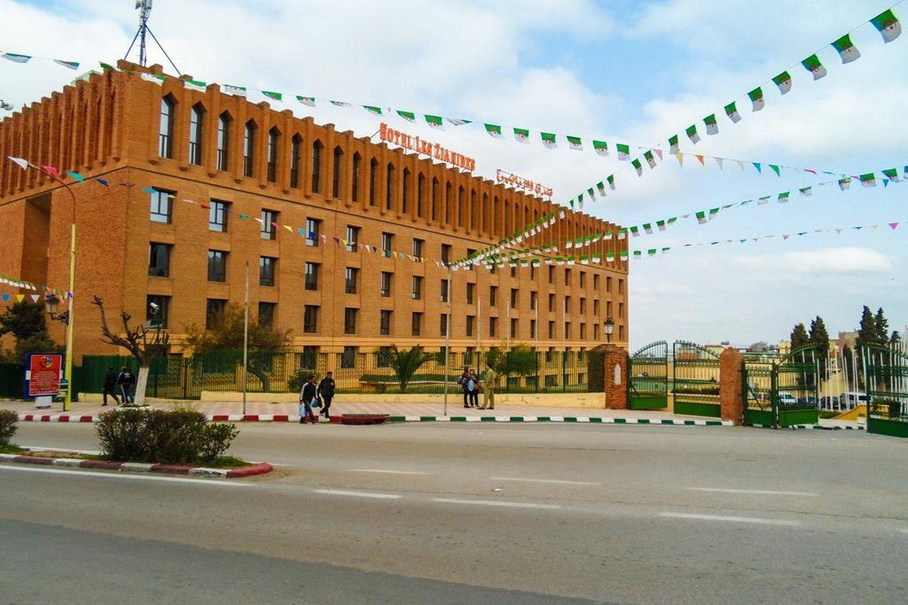 Hotel Les Zianides Tremecén Exterior foto